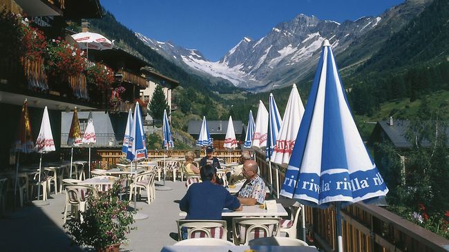 Hotel Edelweiss Blatten Loetschental מסעדה תמונה