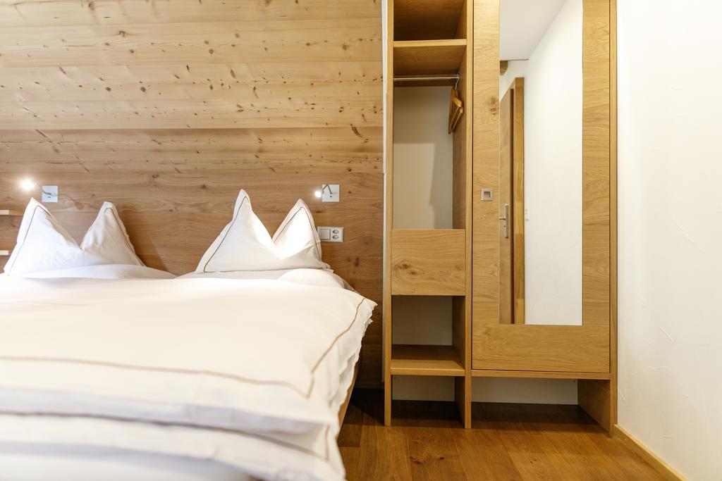 Hotel Edelweiss Blatten Loetschental מראה חיצוני תמונה
